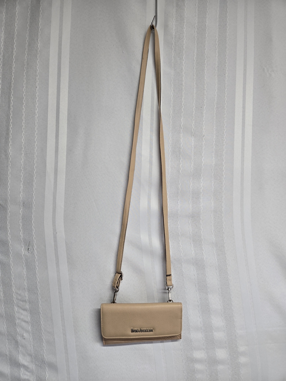 Enzo Angiolini Women Crossbody Faux Leather Wallet Small Purse Beige Adjustable